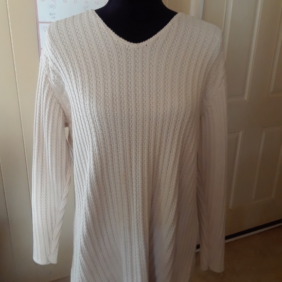 Eddie Bauer Sweaters - NEW Cream Eddie Bower Sweater